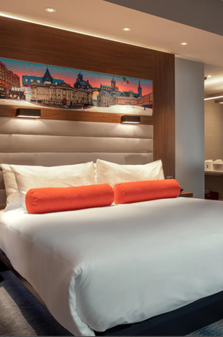 Hôtel 4* : Aloft (ou similaire)