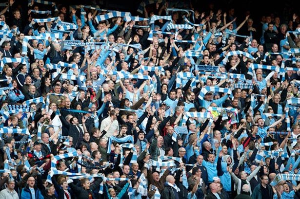 Manchester City fans in Paris _ Champions League