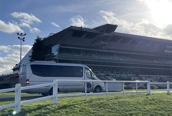 hippodrome_vincennes_bus_suiver