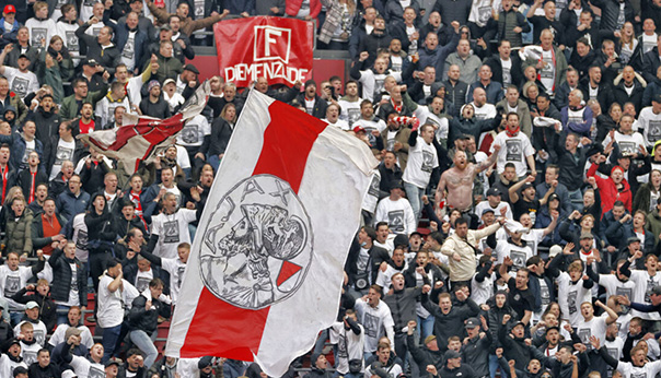 supporters de l'ajax amsterdam