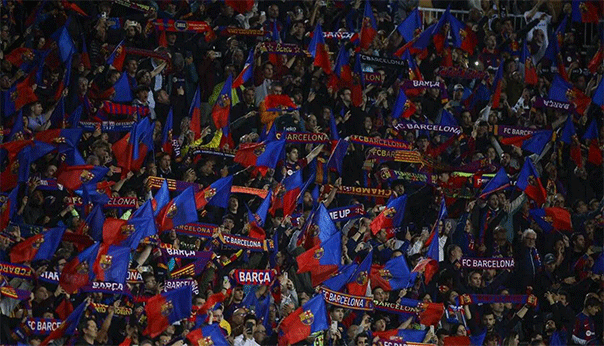 Supportrices du FC Barcelone au stade Supportrices du FC Barcelone au stade